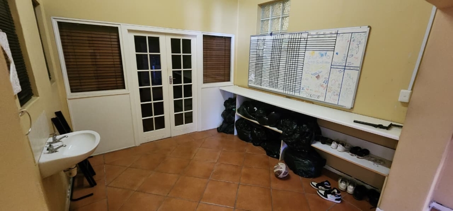 Commercial Property for Sale in Heathfield Western Cape